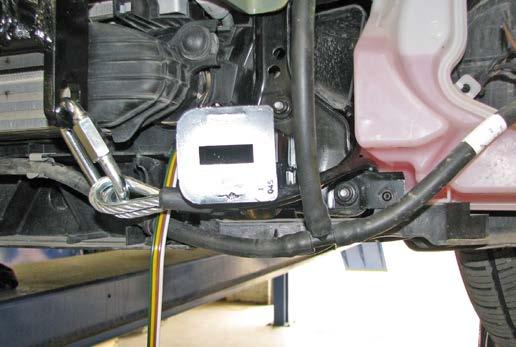 21. Attach the permanent baseplate safety cables to the provided convenience link on the baseplate.