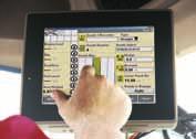 This display, which can be customised, allows you to decide exactly tractor operating information and AFS AccuGuide controls you want to see and record based on your individual operation.