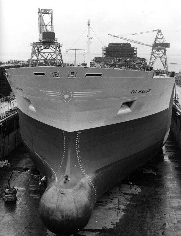 first fully welded vessel (OSS) Eli Maersk,