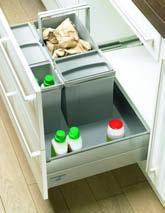 Dampened closure Silent System bottom-running for InnoTech pot-and-pan drawers Quadro