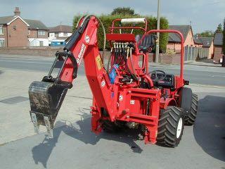 4m width for 480 Rear Loaders work straight from the tractor s 3 point
