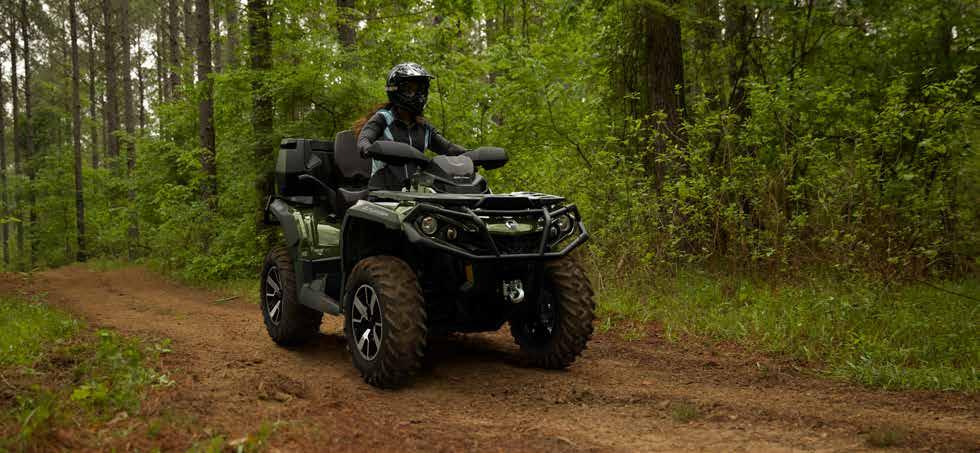 Outlander MAX Limited 1000R MAX XT 2019 CAN-AM OUTLANDER MAX FAMILY The Can-Am Outlander MAX 4x4 ATV family receives the new Outlander family suspension, extra width, restyling and new 91hp Rotax