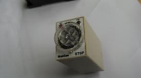 326006 Time relay holder PYF-08A