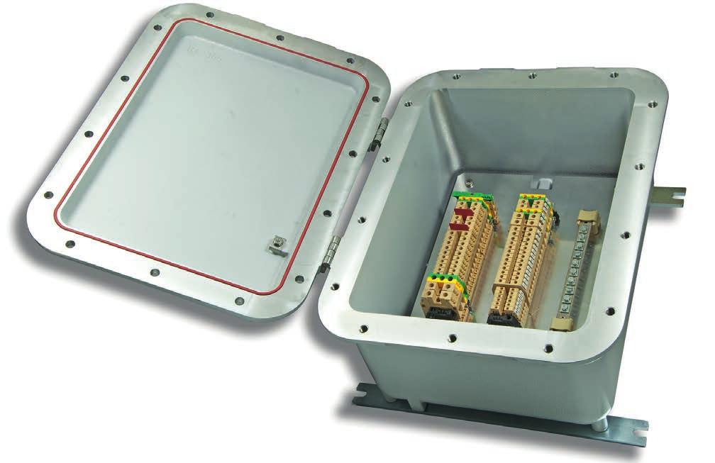 EJB-... series Features of junction boxes with terminals These enclosures are customized based on size, on the number of terminals or cables they are due to accommodate, or taking into account the