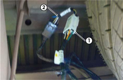 4. Connect the Tail Harness (Length 1200mm) (1) to the Trailer Harness Patch (2). 5.
