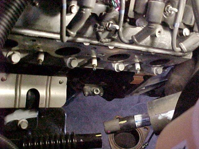HOWEVER, YOU SHOULD CAREFULLY READ THE INSTRUCTIONS BEFORE ATTEMPTING TO INSTALL THESE HEADERS. IF IN DOUBT, CONSULT A PROFESSIONAL MECHANIC.