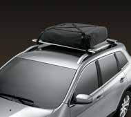 Also features a large, covered zippered opening and sealed seams. Mounts to the Sport Utility Bars. (2) TCTAH867 4. ROOF T OP L UGG AGE C A RRIE R.