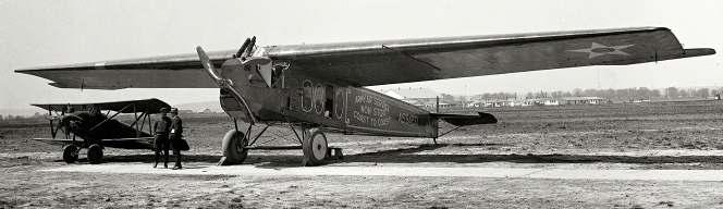 T-2 Fokker F-IV span: 79'8", 24.28 m length: 49'1", 14.96 m engines: 1 Liberty 12A max.