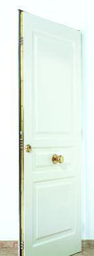 key and very high security hinges, made of solid brass with a ball bearing action for smooth