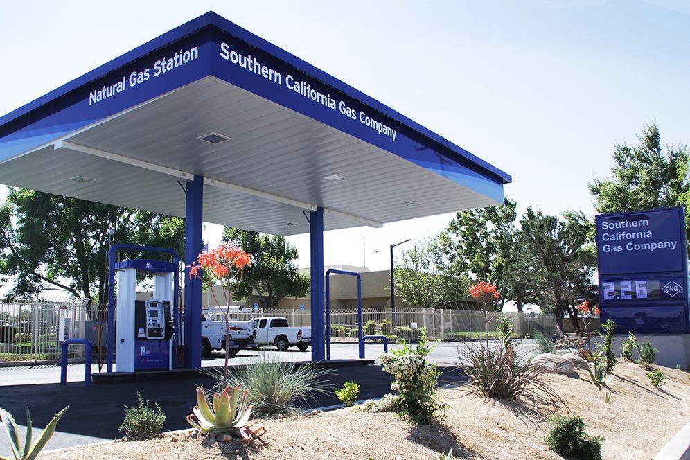 SoCalGas and Clean Natural Gas as a Fuel Natural gas vehicles are key to cleaning up the heavy-duty transportation sector, including fleet and heavy-duty vehicles as well as marine vessels SoCalGas