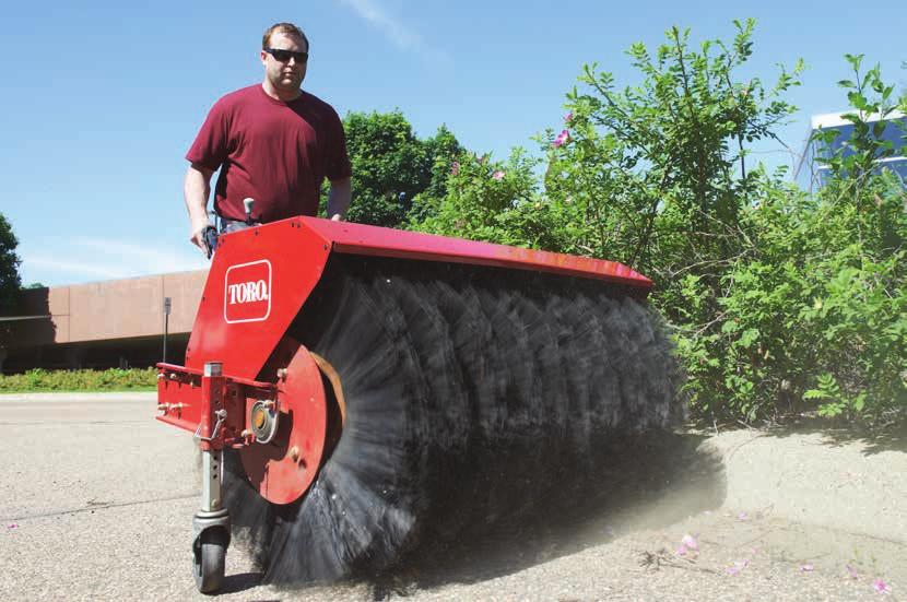 EFFORTLESS MANEUVERABILITY POWER BROOM The Toro Power Broom is a multi-purpose broom with applications for every season.