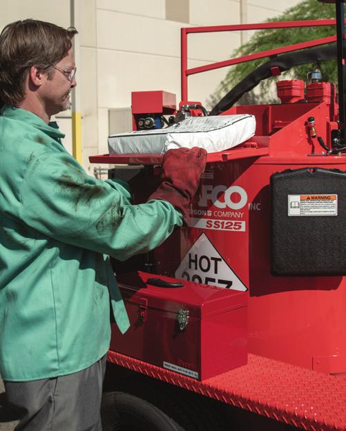 The Super Shot 60 is a 60-gallon capacity unit, which features automatic digital controls with a heated hose and wand.