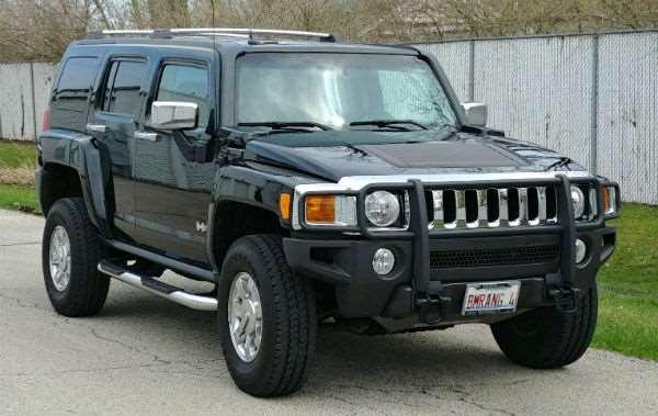 2006 H3 Hummer Triple black with 79,500 miles, one owner purchased new off the showroom floor, fully maintained and always