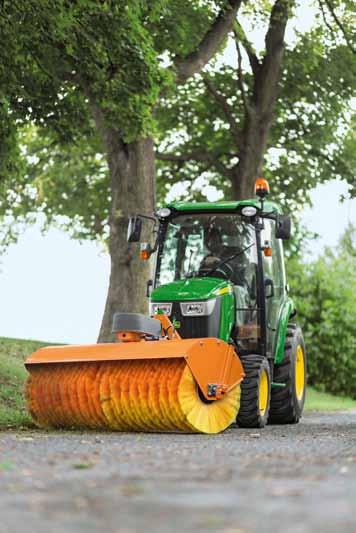3R Series 19 Shared Features: To help you use the power of your 3R Series tractor to the full, we fit a whole suite of advanced features as standard.