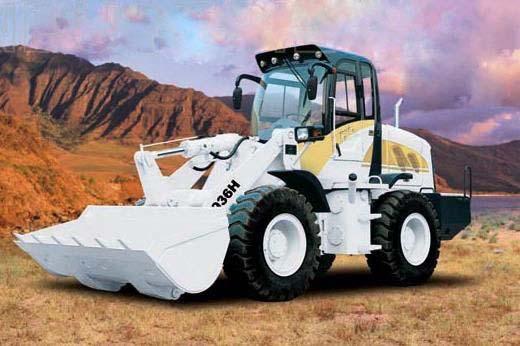 936H Wheel Loader 92 kilowatts engine, power is more powerful. Dual variable system is split structure, maintenance more convenient.