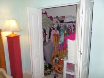 7. Ceiling Fans 8. Closets The closet is in serviceable condition. 9. Doors 10.