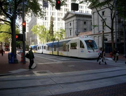 Trunk Mode: Light Rail Transit Light Rail Average Daily Ridership 16,200 to 23,200 Typical Route Length Stop Spacing Densities: Residential