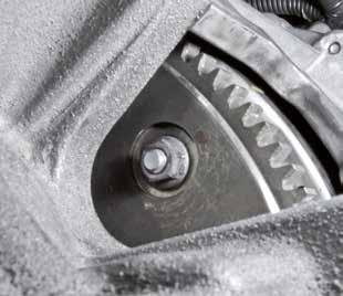 4.2 Removal of the double clutch The transmission must be removed according to the vehicle manufacturer's specifications Note: The double clutch