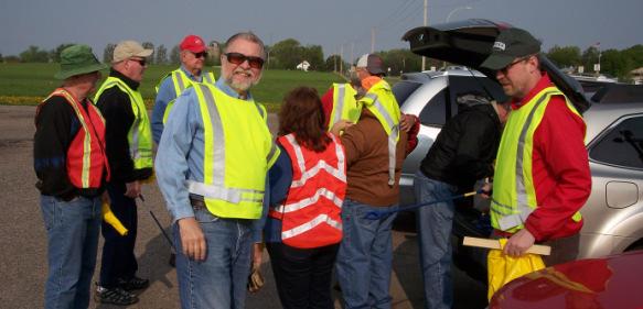Adopt a Highway Spring Clean-up Thanks to all of you that helped at this year s Adopt A Highway spring clean-up. The weatherman cooperated and gave us a good day, which is always a plus!